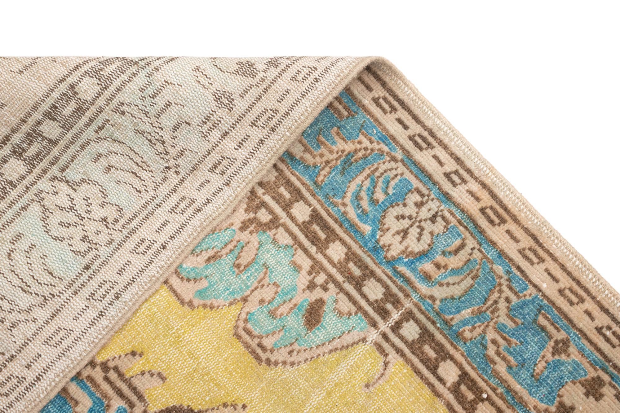 5' 11 x 9' 8 Vintage Royal Rug