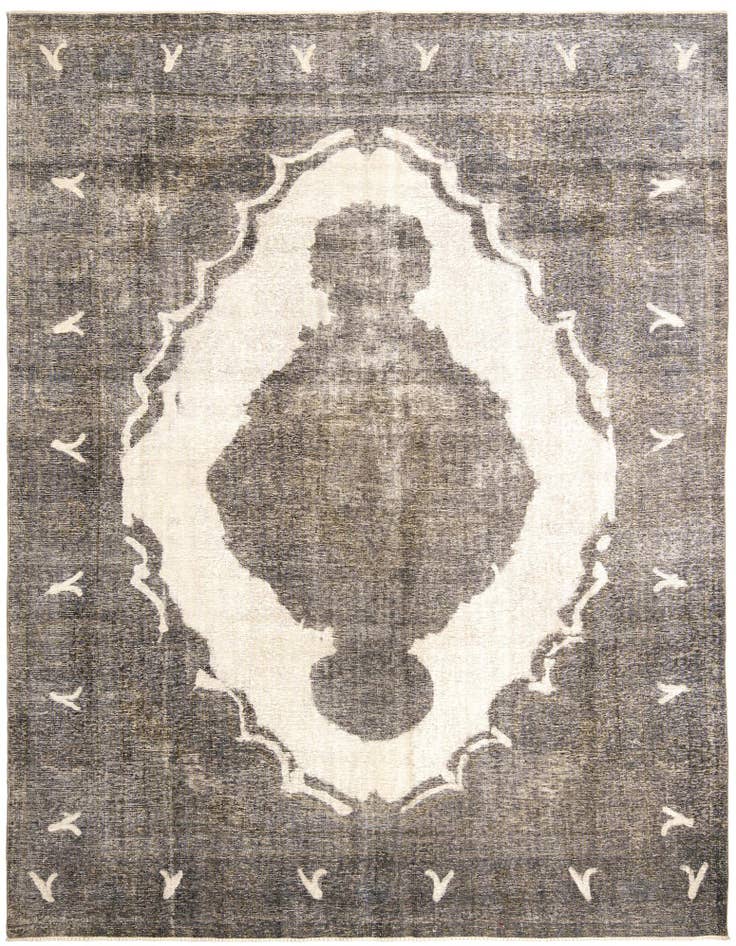Detail image of 9' 9 x 12' 2 Vintage Royal Rug