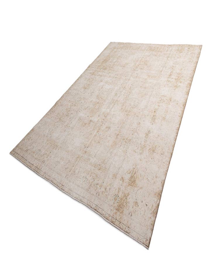 Detail image of 9' 6 x 12' 7 Vintage Royal Wool Rug