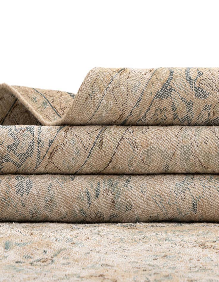 Detail image of 9' 6 x 13' Vintage Royal Wool Rug