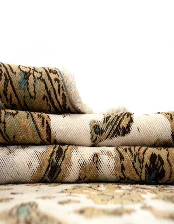 Detail image of 9' 9 x 12' 8  Hand Knotted Vintage Royal Persian Wool Rug