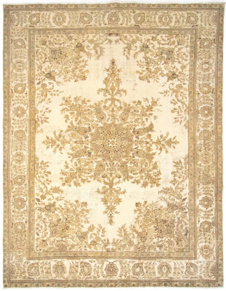 Detail image of 9' 6 x 12' 7 Hand Knotted Vintage Royal Persian Wool Rug