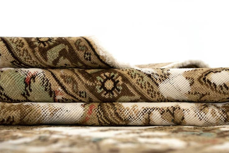 Detail image of 9' 4 x 12' 7 Hand Knotted Vintage Royal Persian Wool Rug