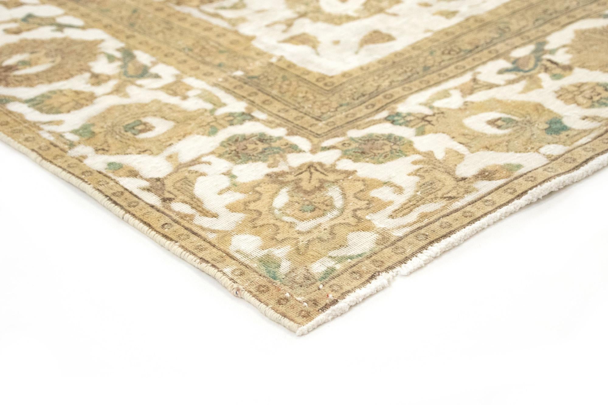 8' 10 x 11' 8 Hand Knotted Vintage Royal Persian Wool Rug