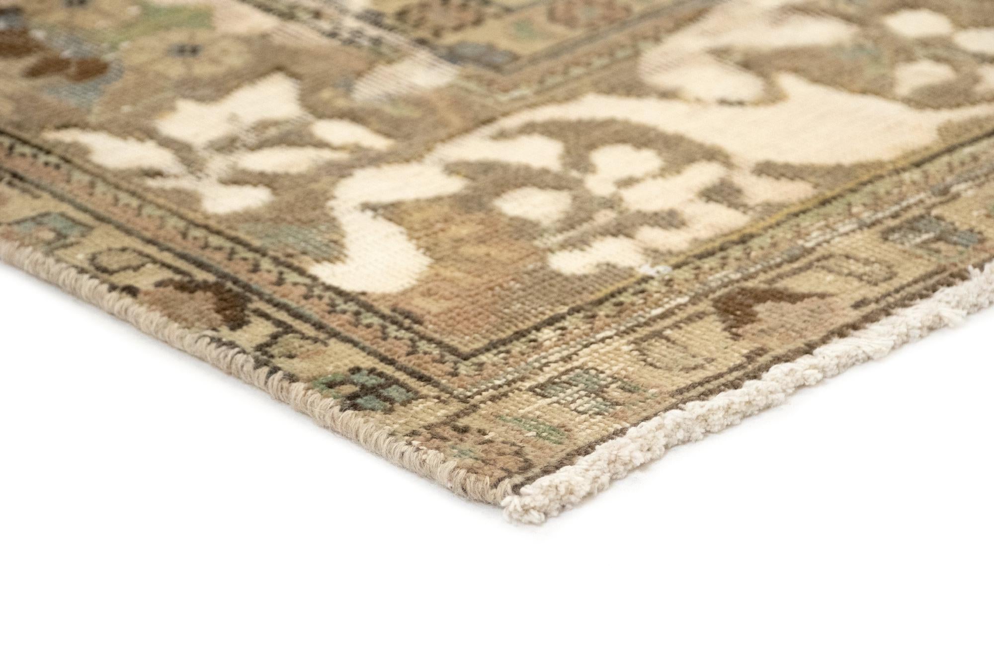 200cm x 300cm Hand Knotted Vintage Royal Persian Wool Rug