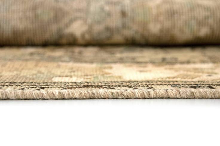 Detail image of 6' 6 x 9' 10 Hand Knotted Vintage Royal Persian Wool Rug