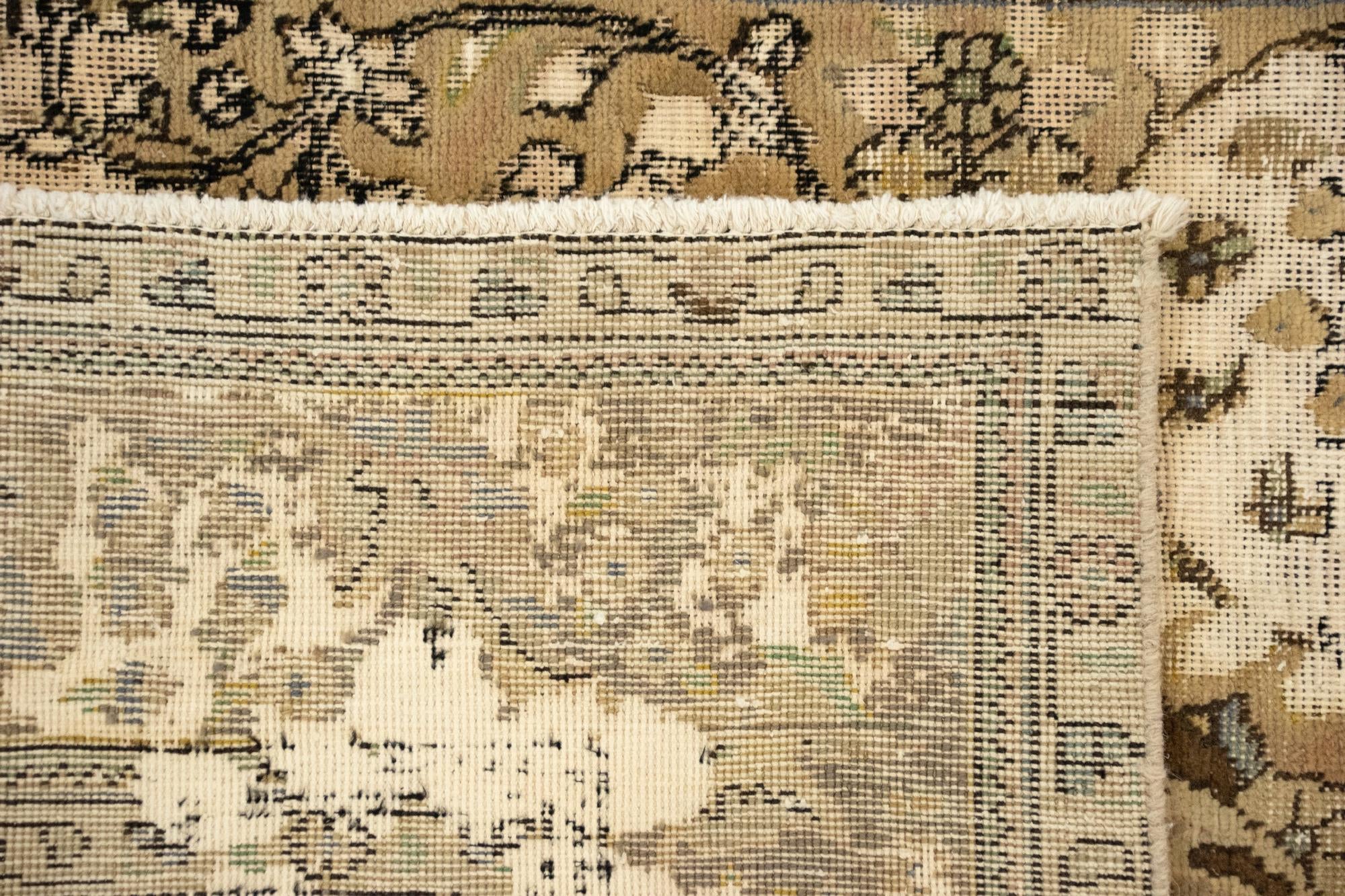 200cm x 300cm Hand Knotted Vintage Royal Persian Wool Rug