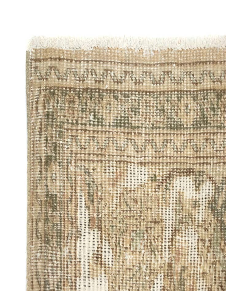 Detail image of 8' 10 x 12'  Hand Knotted Vintage Royal Persian Wool Rug