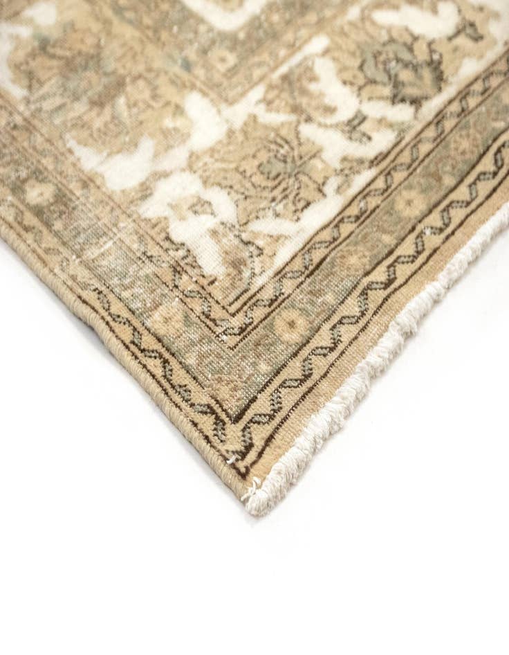 Detail image of 8' 10 x 12'  Hand Knotted Vintage Royal Persian Wool Rug