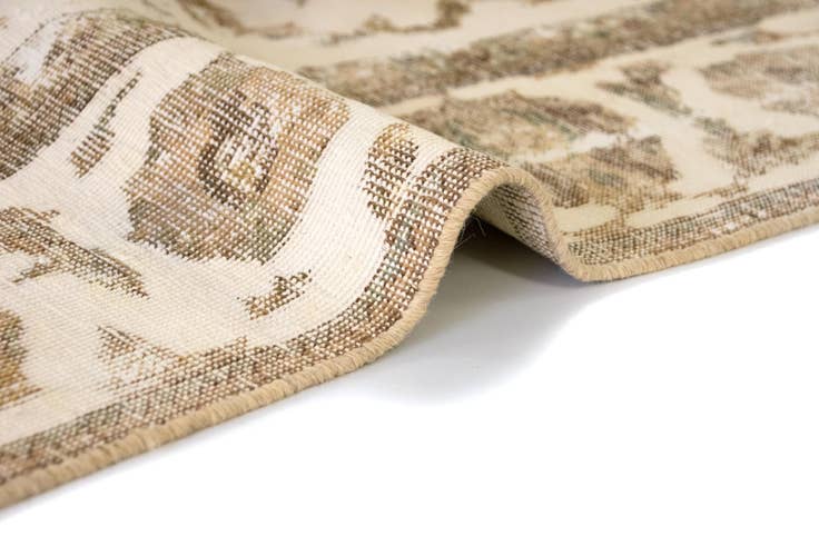 Detail image of 9' x 10' 2 Hand Knotted Vintage Royal Persian Wool Rug