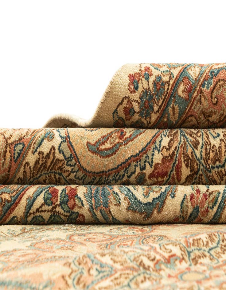 Detail image of 9' 8 x 13' 1 Vintage Royal Rug