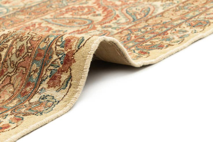 Detail image of 9' 8 x 13' 1 Vintage Royal Rug