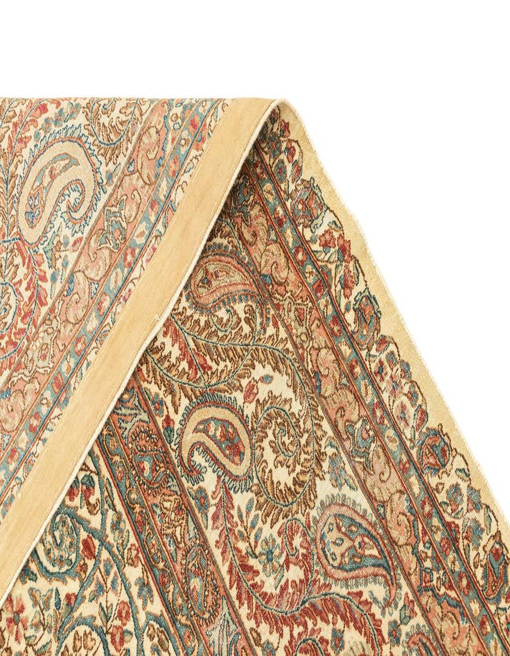 Detail image of 9' 8 x 13' 1 Vintage Royal Rug