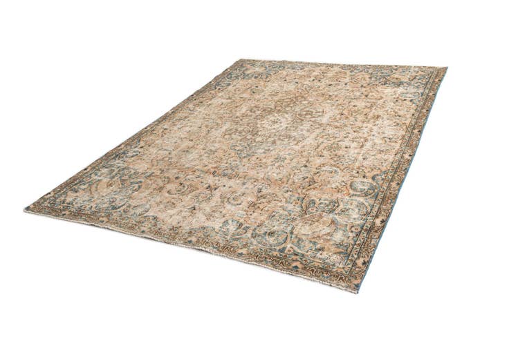 Detail image of 7' 9 x 10' 7 Vintage Wool Rug