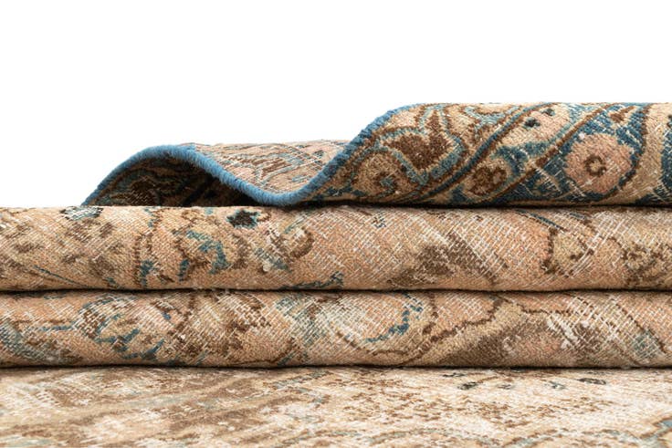 Detail image of 7' 9 x 10' 7 Vintage Wool Rug