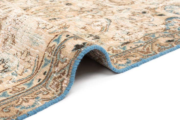 Detail image of 7' 9 x 10' 7 Vintage Wool Rug