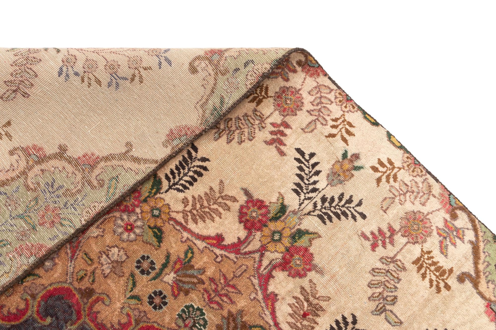 6' 10 x 10' 7 Vintage Wool Rug