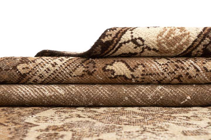 5' 10 x 9' 1 Vintage Wool Rug