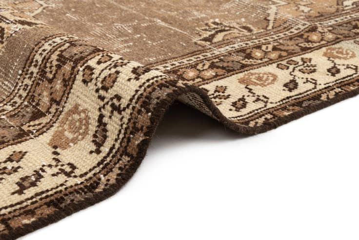 Detail image of 180cm x 280cm Vintage Wool Rug