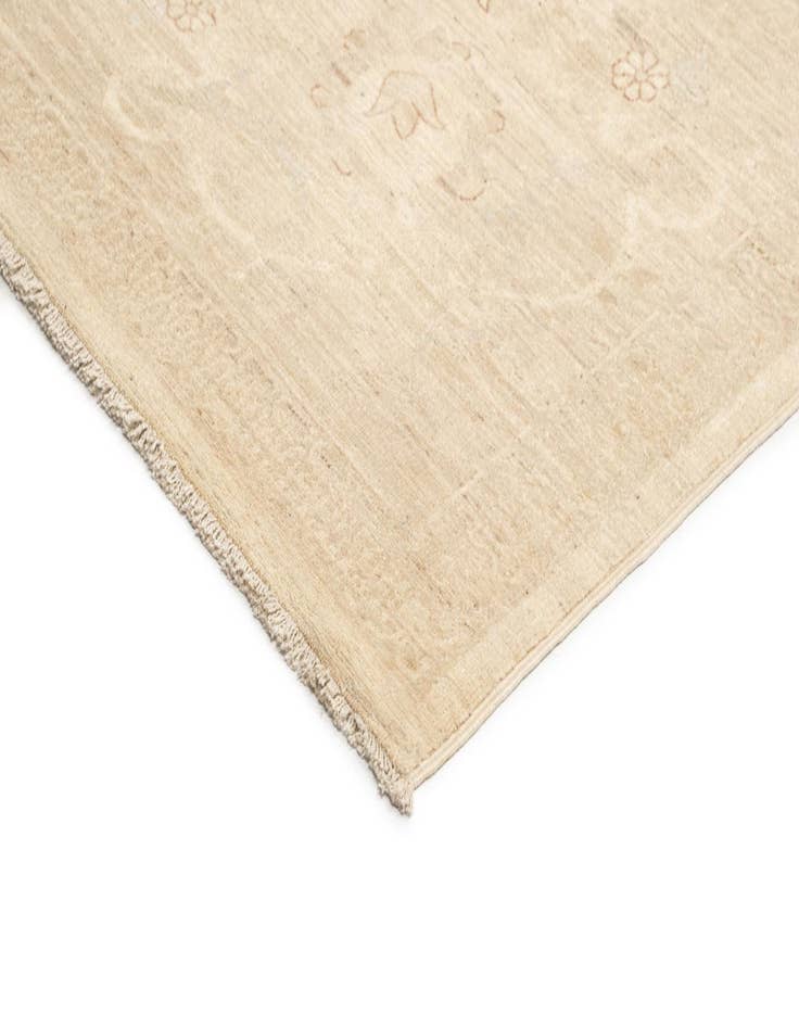 Detail image of 9' x 11' 9 Ziegler Rug