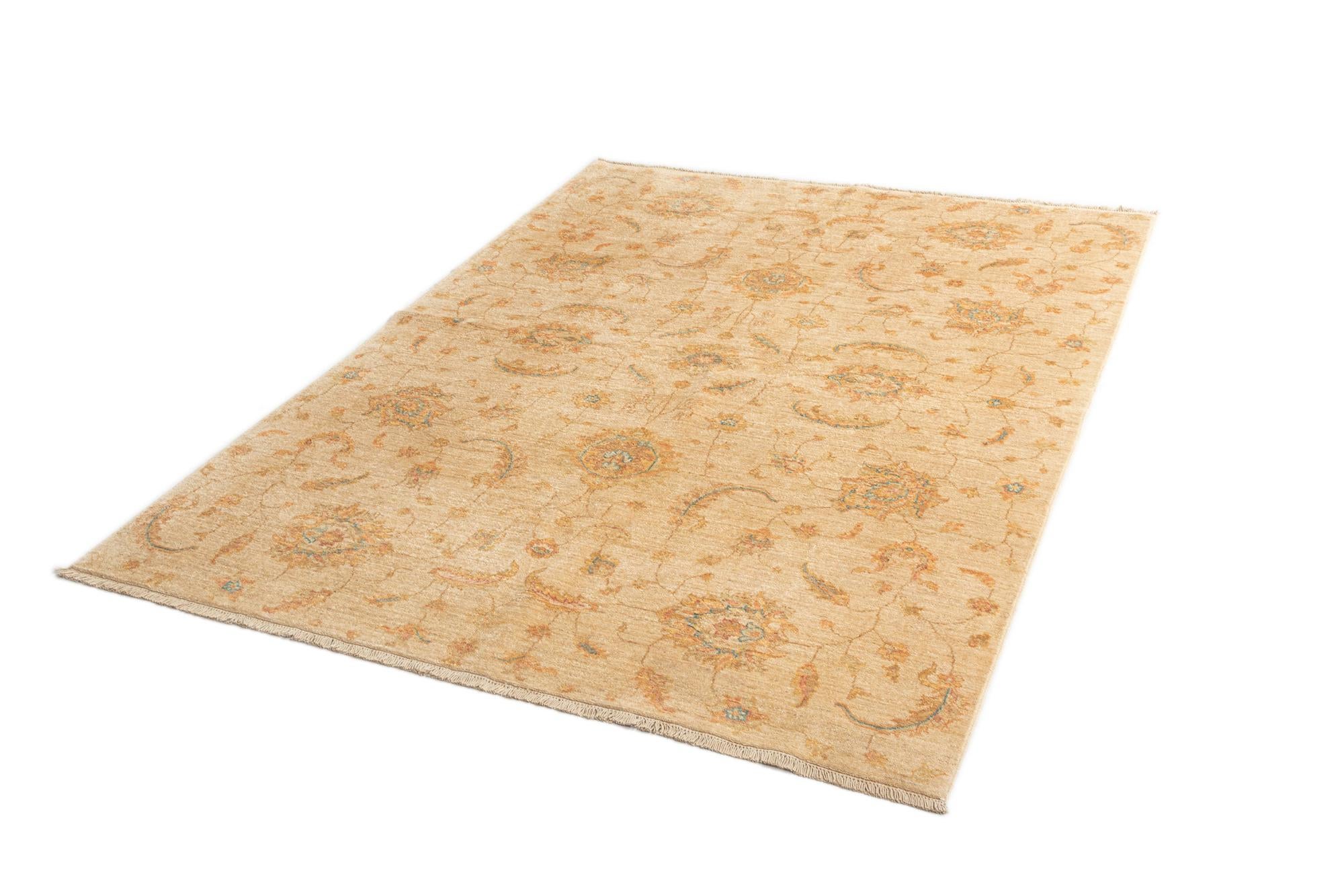 5' 9 x 7' 9 Ziegler Wool Rug