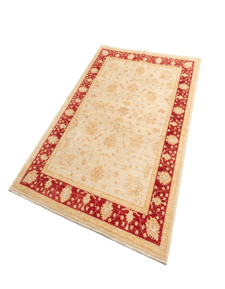 Detail image of 5' 7 x 7' 3 Ziegler Wool Rug