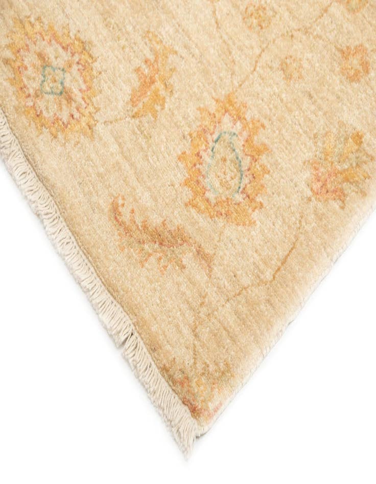 Detail image of 5' 10 x 7' 11 Ziegler Wool Rug