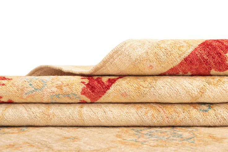 Detail image of 6' 9 x 8' 2 Ziegler Wool Rug