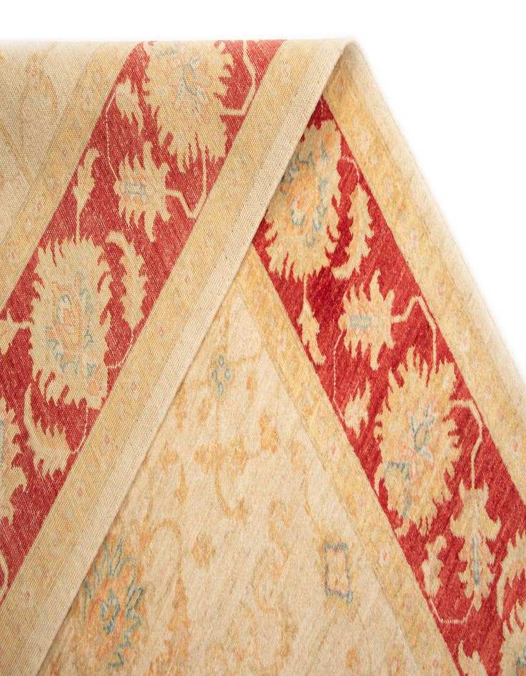 Detail image of 6' 9 x 8' 2 Ziegler Wool Rug