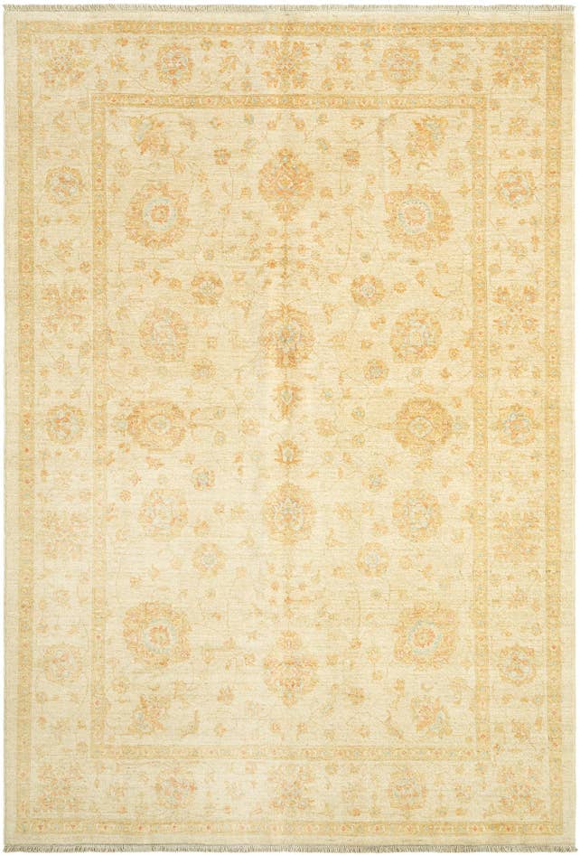 Detail image of 6' 7 x 9' 6 Ziegler Wool Rug
