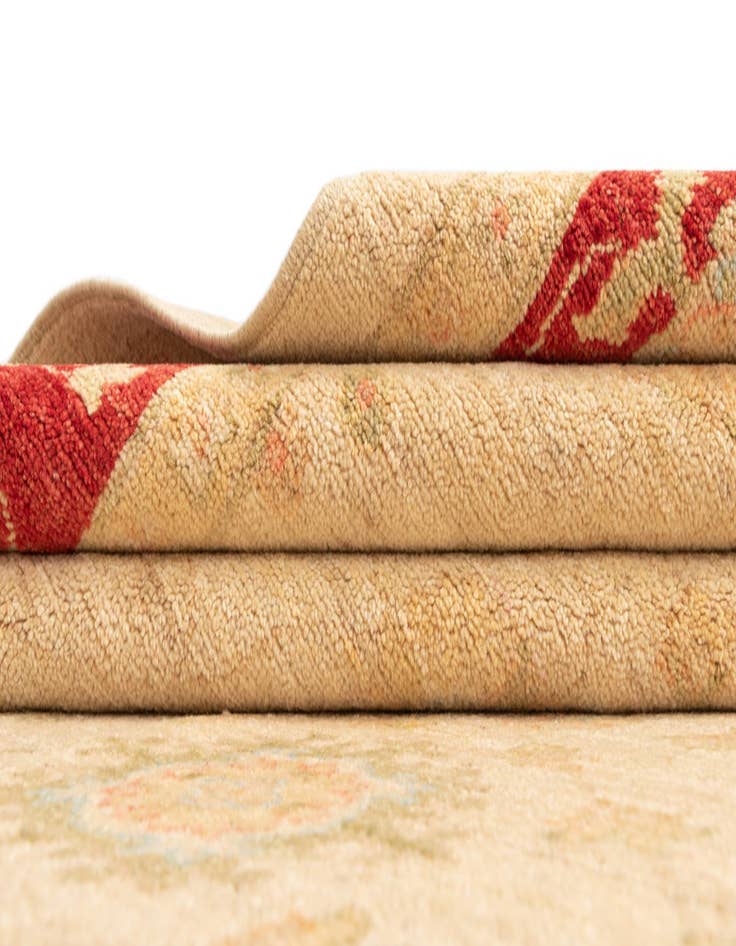 Detail image of 6' 7 x 8' 3 Ziegler Wool Rug