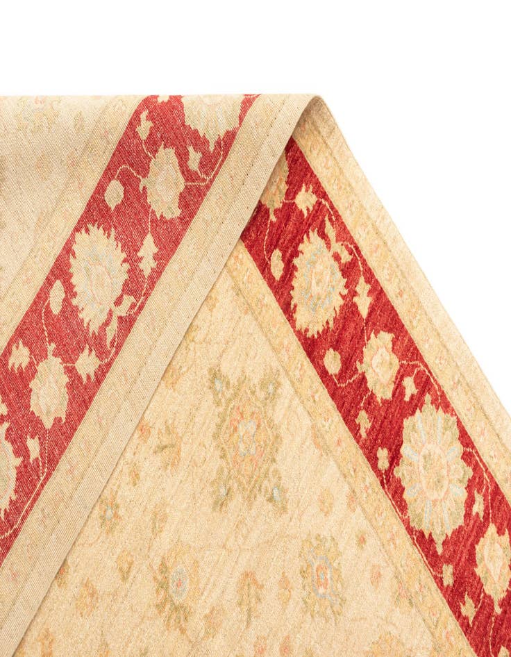 Detail image of 6' 7 x 8' 3 Ziegler Wool Rug