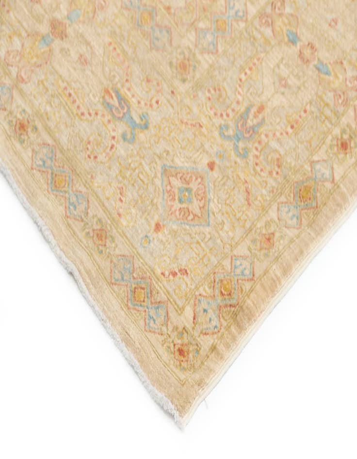 Detail image of 7' 10 x 10' Ziegler Wool Rug
