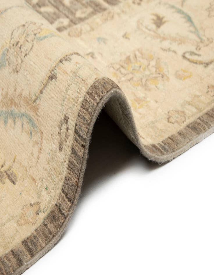 Detail image of 8' 11 x 11' 11 Ziegler Wool Rug