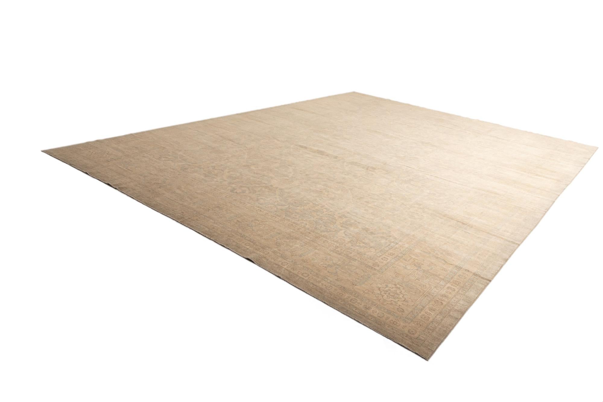 13' 9 x 19' 2 Ziegler Wool Rug