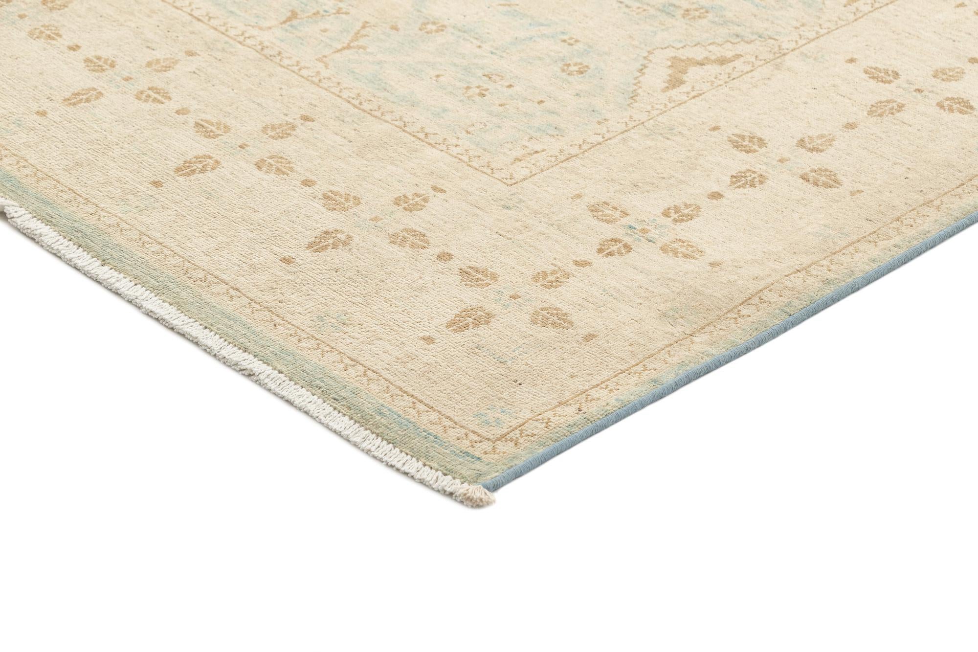 4' 10 x 6' 7 Hand Knotted Ziegler Rug
