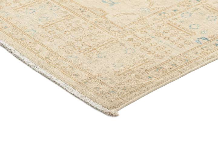 5' x 6' 7 Hand Knotted Ziegler Rug