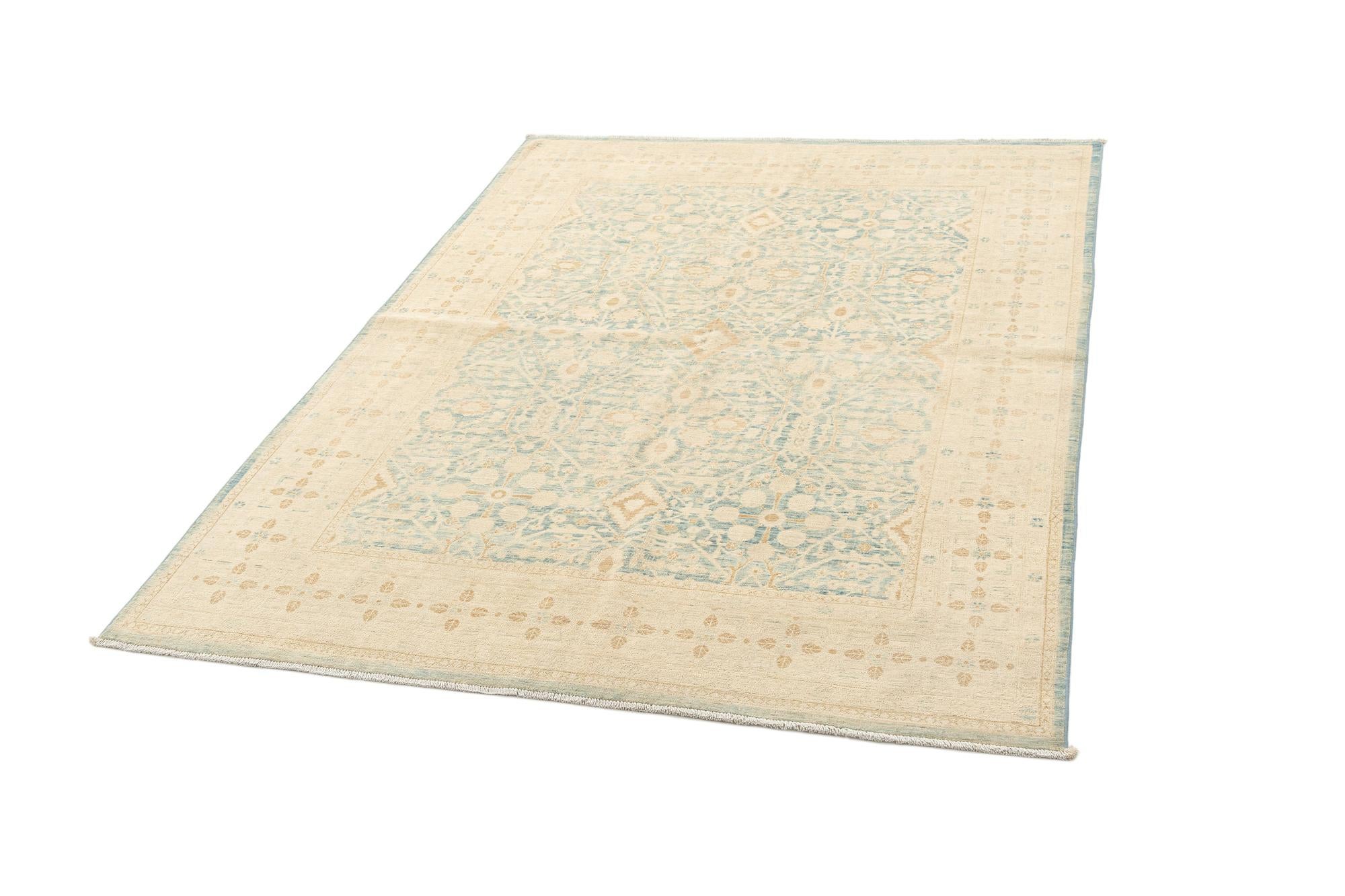 5' 1 x 6' 9 Hand Knotted Ziegler Rug