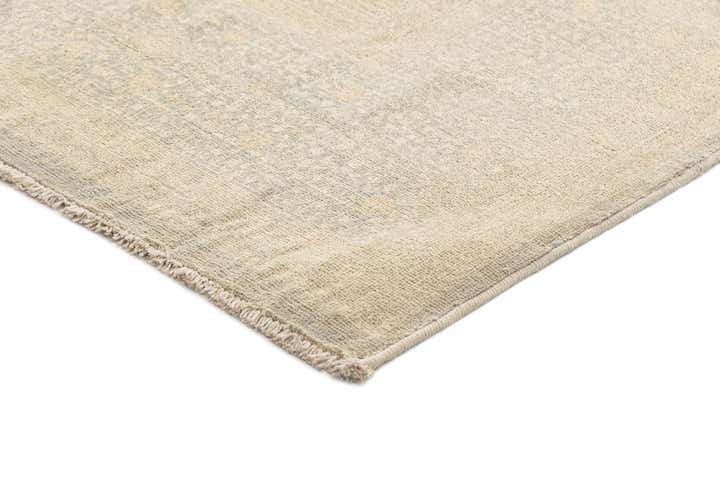 5' 9 x 8' 1 Hand Knotted Ziegler Rug