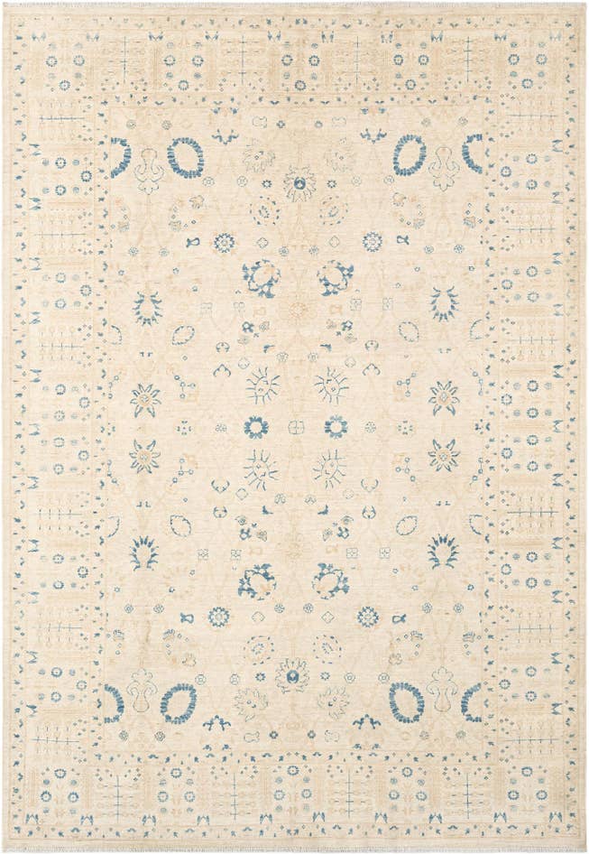 Detail image of 6' 8 x 9' 8 Hand Knotted Ziegler Rug
