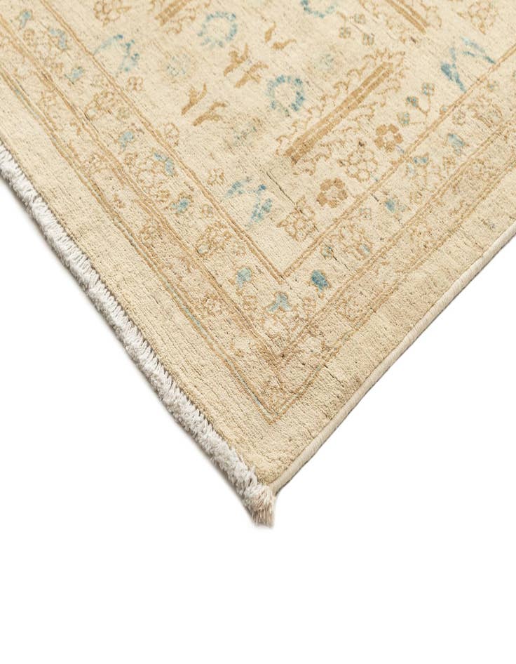 Detail image of 9' 11 x 13' 4  Hand Knotted Ziegler Rug