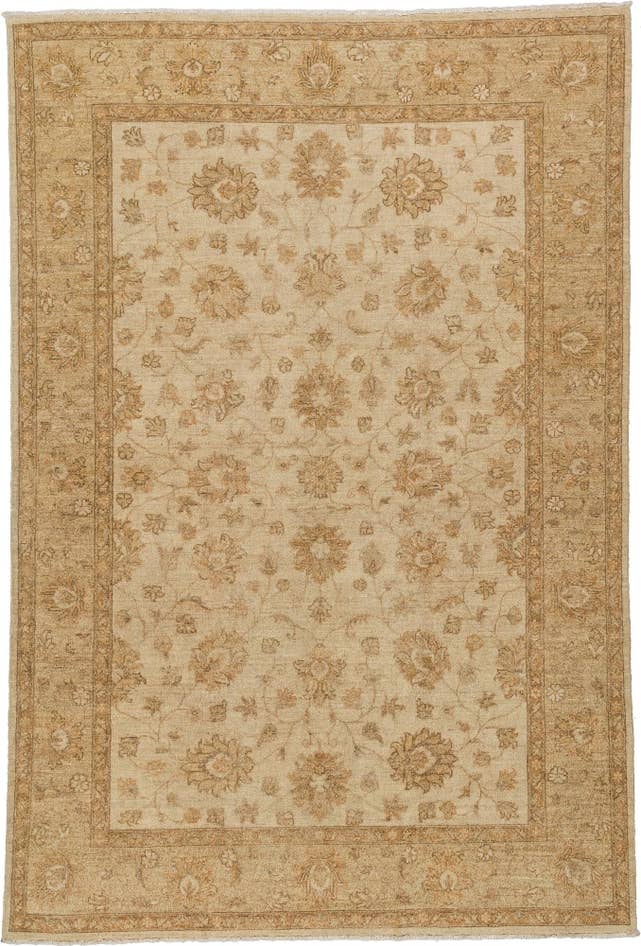Detail image of 6' 7 x 9' 10 Ziegler Wool Rug