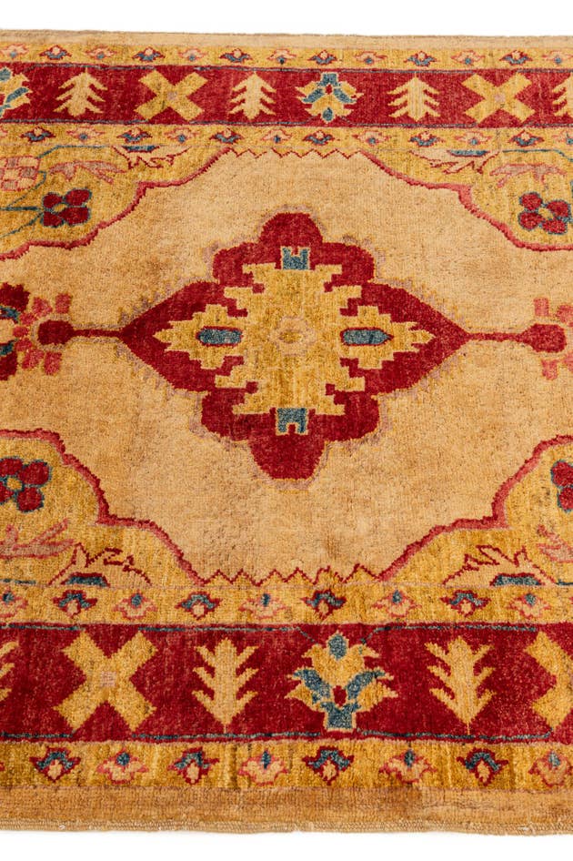 Detail image of 3' 6 x 4' 9 Hand Knotted Ziegler Wool Rug