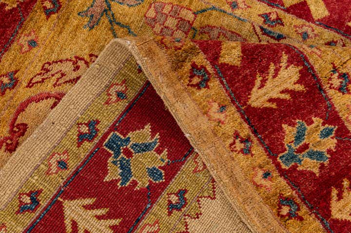 3' 6 x 4' 9 Hand Knotted Ziegler Wool Rug