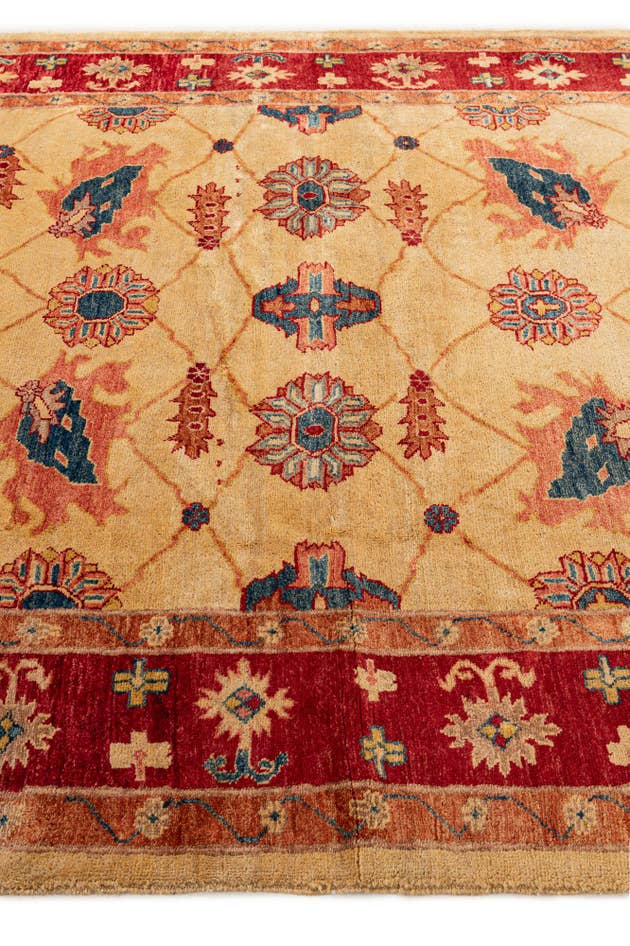 Detail image of 5' 9 x 7' 7 Hand Knotted Ziegler Wool Rug