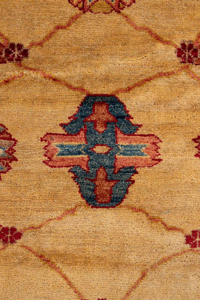 5' 9 x 7' 7 Hand Knotted Ziegler Wool Rug