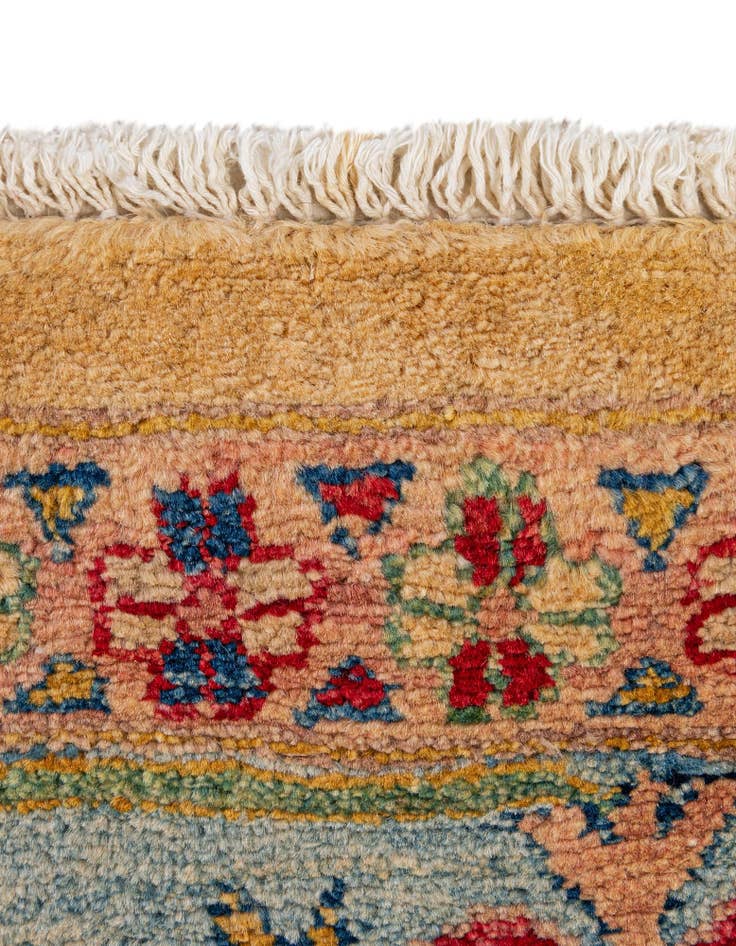 Detail image of 6' 6 x 9' 8  Hand Knotted Ziegler Wool Rug