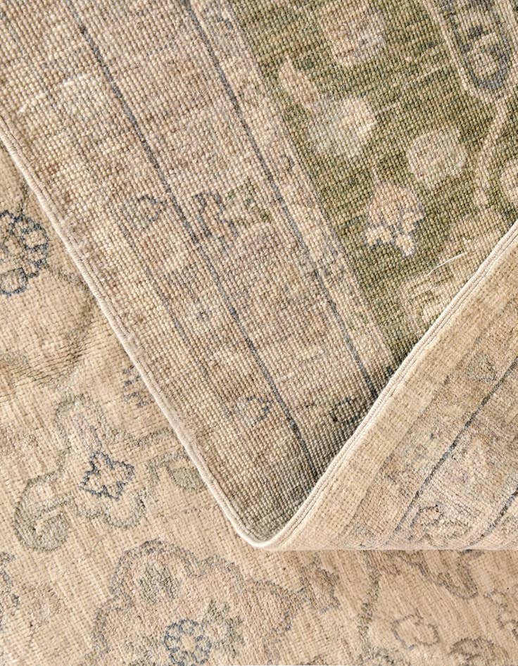 Detail image of 11' 9 x 14' 7 Hand Knotted Ziegler Oriental Rug