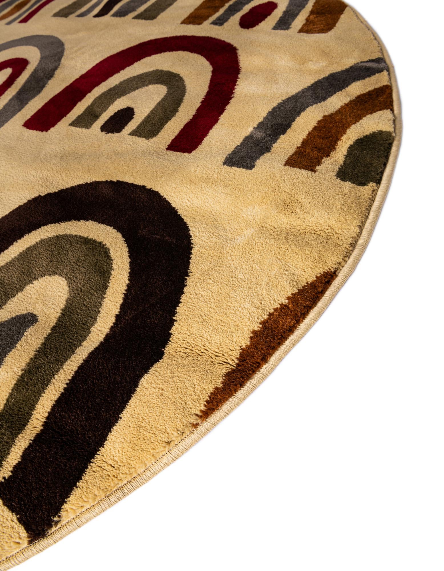7' x 7' Cafe Round Rug