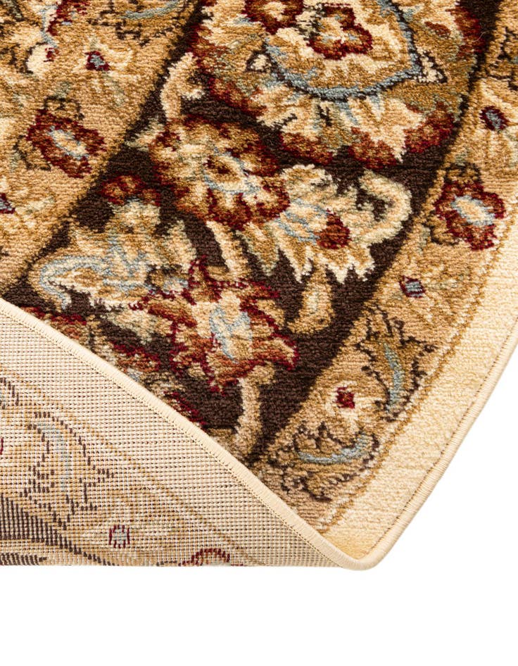 Detail image of 6' x 6' Classic Agra Round Rug